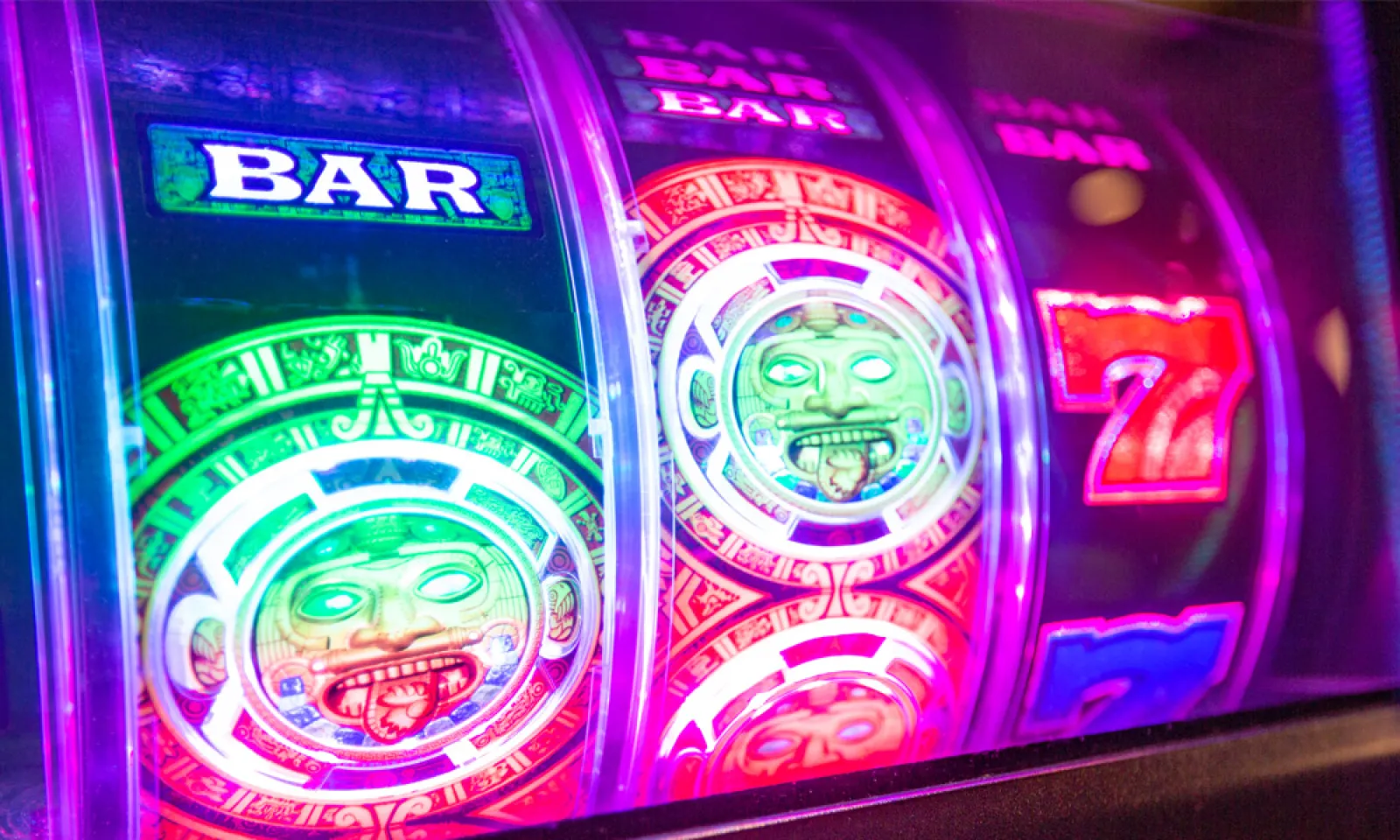 Close up shot of spinning slot machine