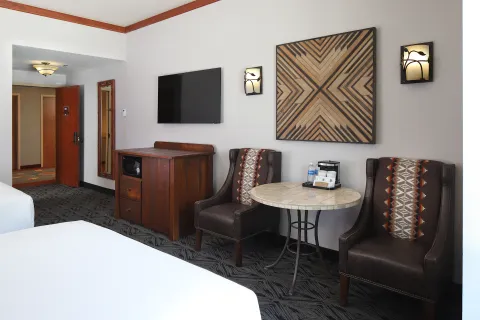 Double Queen (Non Smoking) Seating