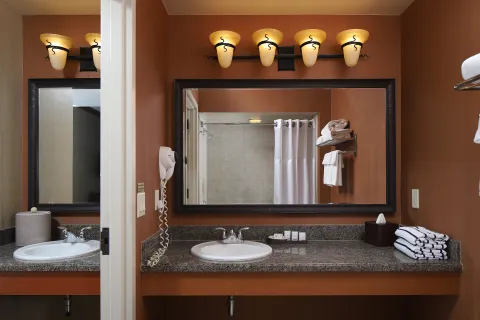 Courtyard King (Non Smoking)